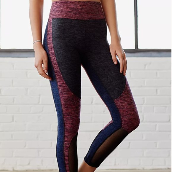FP Movement Dylan colorblock cropped Leggings XS - Picture 2 of 14